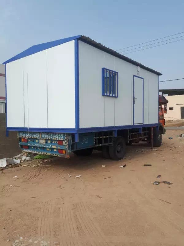 كبائن الرعاية الصحية - وحدات معيارية للعيادات والخدمات الطبية مع تشطيبات صحية ومرافق من الدرجة الطبية.